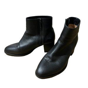 The Nines Boot in Black Pebble